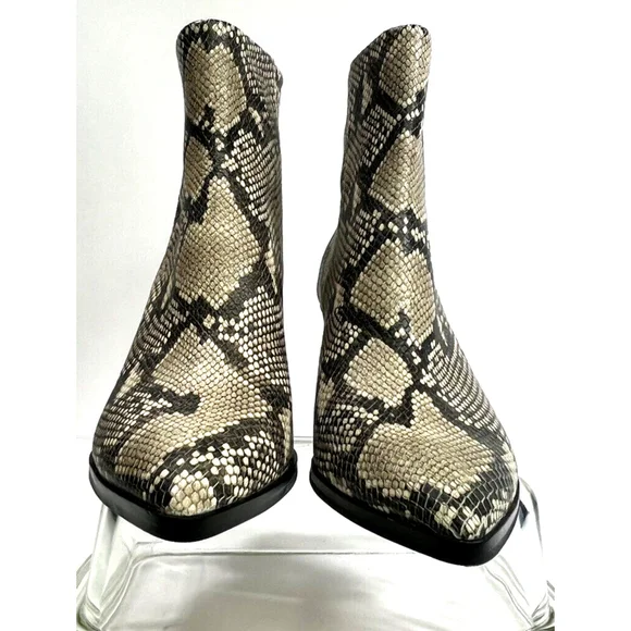 Dolce Vita Womens Snakeskin Print Leather Ankle Boots Size 9.5 Issa NEW - Picture 3 of 15
